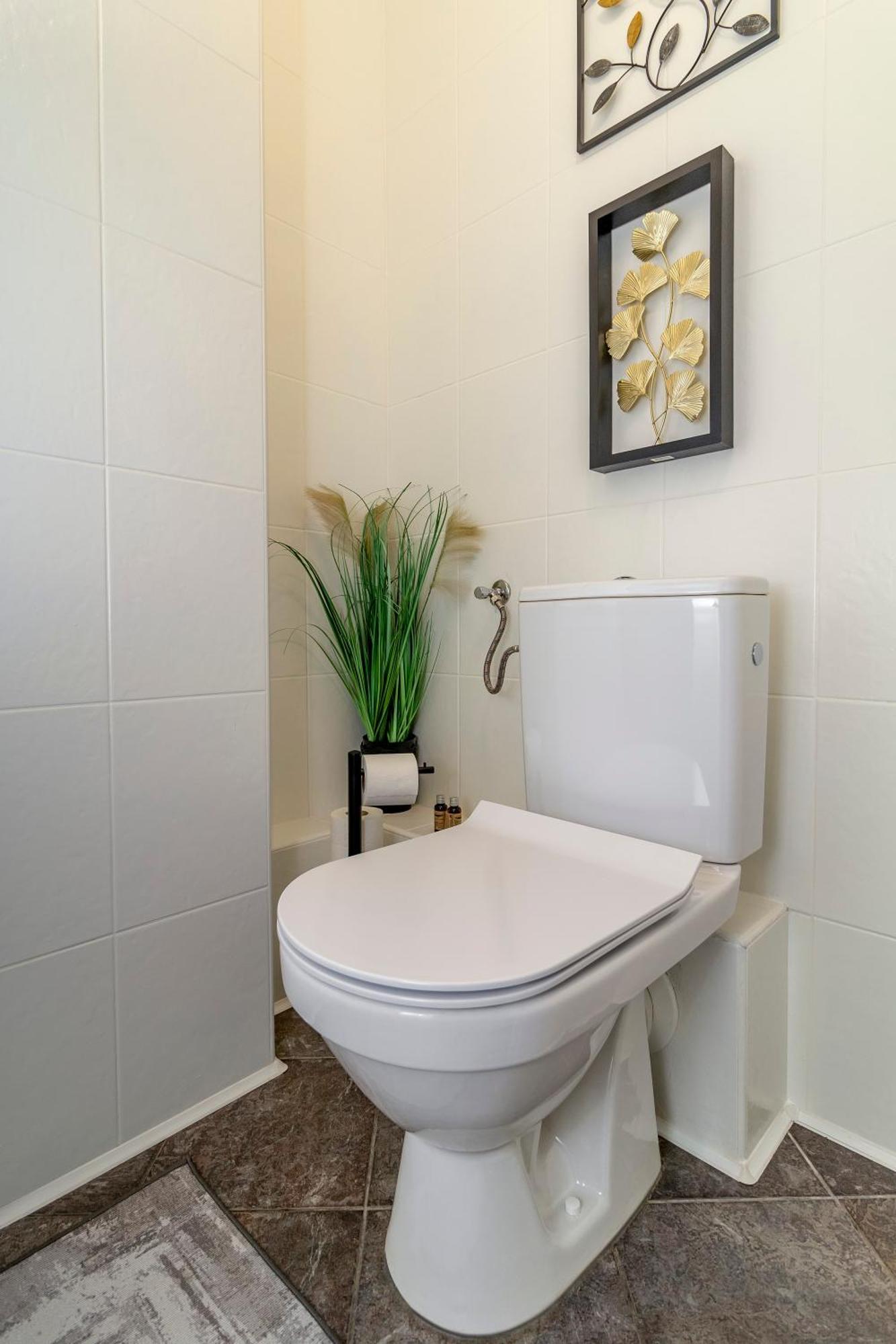 Wonderful 2- Bedroom Apartment With Soul Wwa70 Varşova Dış mekan fotoğraf