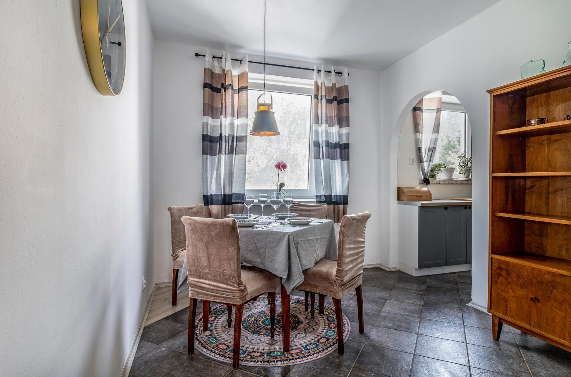 Wonderful 2- Bedroom Apartment With Soul Wwa70 Varşova Dış mekan fotoğraf